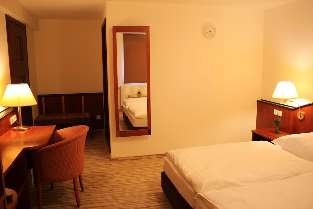 As Hotel Göttingen Exterior foto